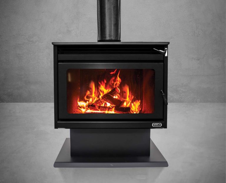 With a peak output of 21.6kw the Kemlan XL freestanding wood heater is sure to impress with its powerful performance pedigree.